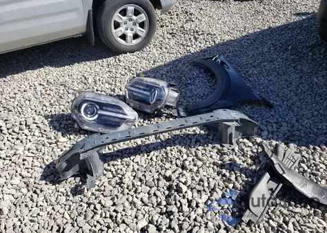 2022 Ford Bronco Sport Big Bend from USA, damaged, VIN 3FMCR9B62NRD44599